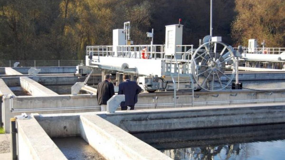 botosanenii raman trei zile fara apa furnizarea de apa va fi intrerupta in intreg judetul