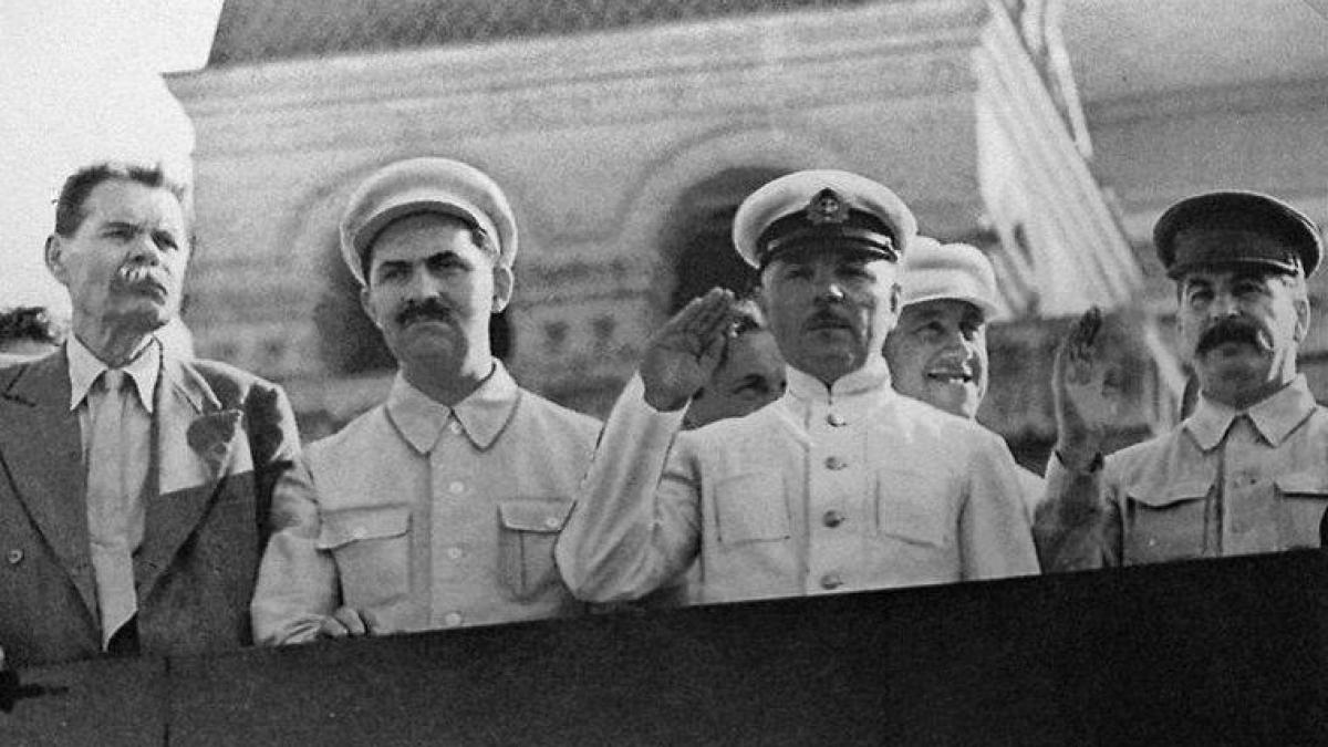 ce credea maxim gorki despre adevarata fata a revolutiei ruse