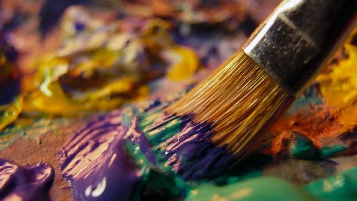 un pictor grav bolnav obligat sa restituie statului pensia sa pe 8 luni