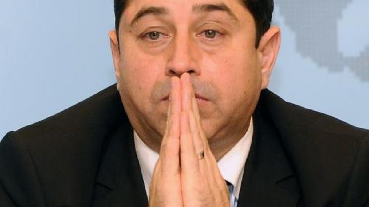 basescu a avizat inceperea urmaririi penale pentru fostul ministru cristian david