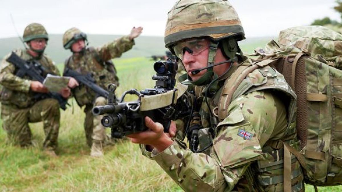 dupa 13 de ani de conflict marea britanie si a retras ultimele trupe din sudul afganistanului