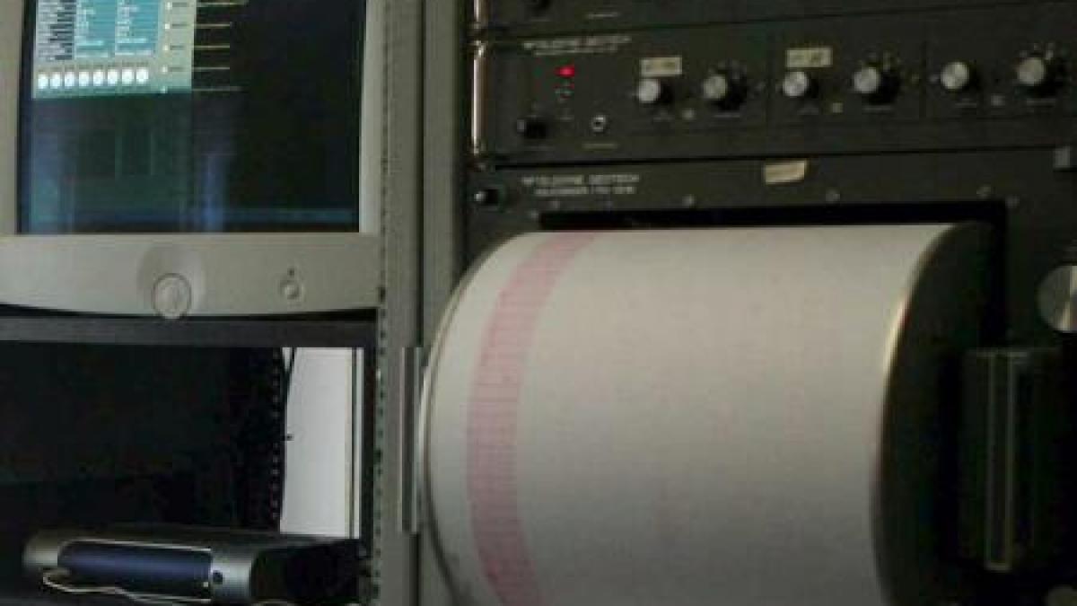 cutremur de 3 2 grade pe richter in zona vrancea marti dimineata