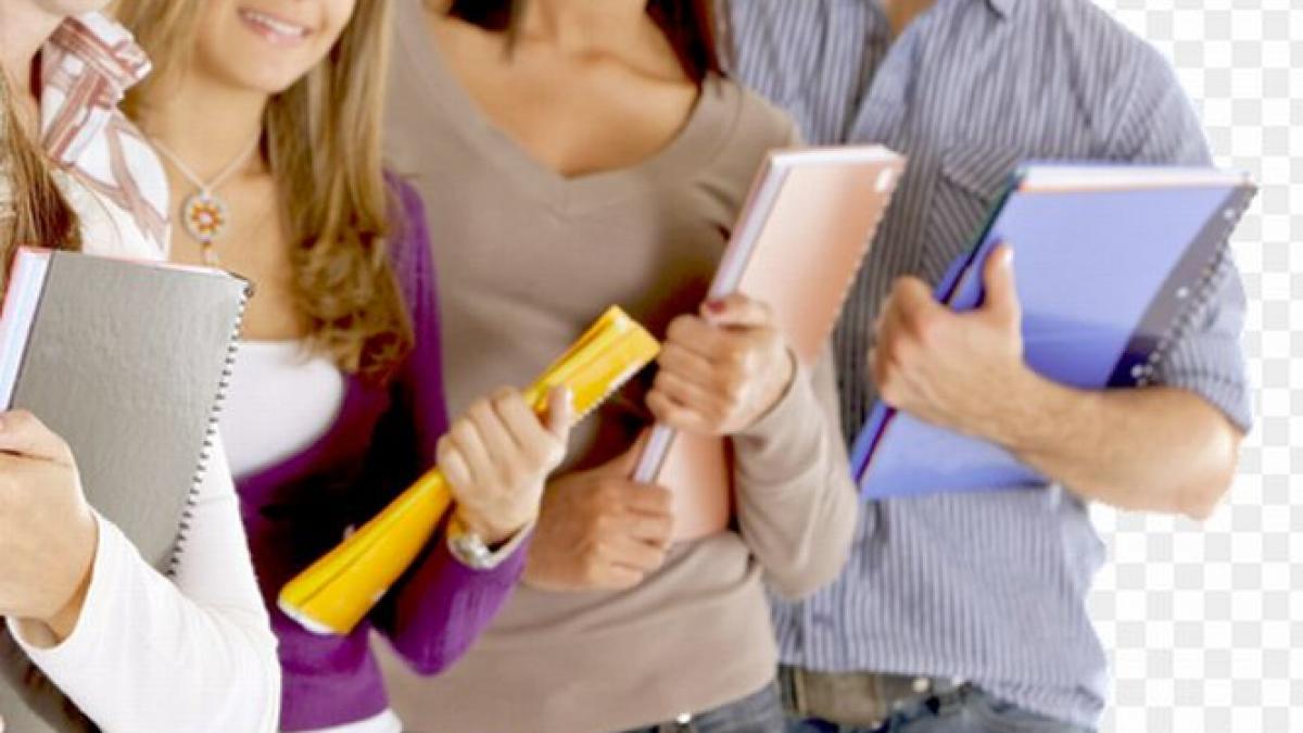 pacaleala romaneasca zeci de tineri din vaslui s au inscris la un prestigios colegiu din londra cu