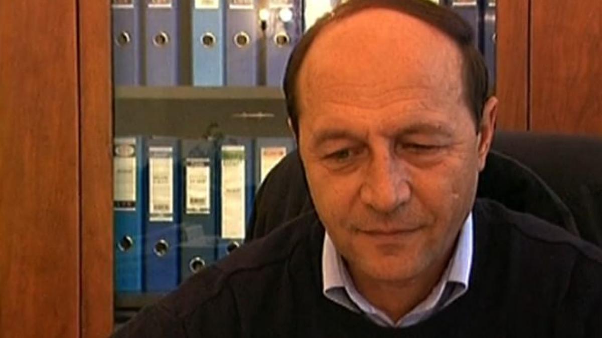 sinteza zilei basescu a retrocedat si mortilor