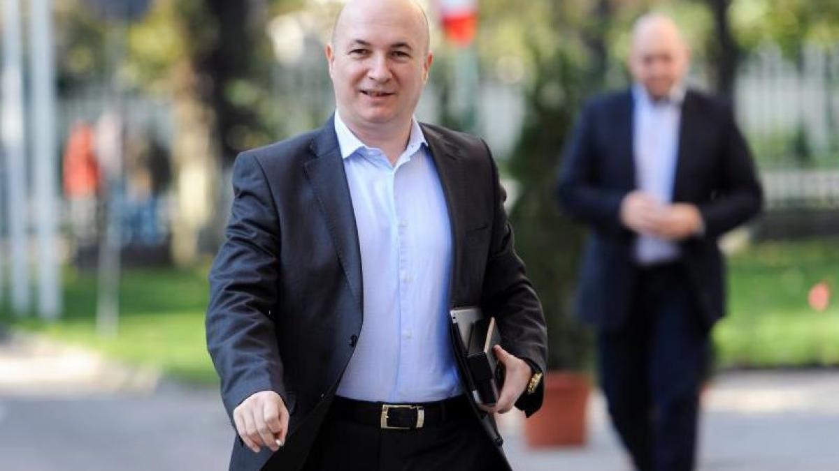 codrin stefanescu victor ponta a avut foarte mult curaj astazi unii incearca sa se dea eroi