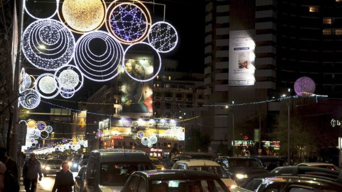 astazi se aprind luminitele de craciun din bucuresti