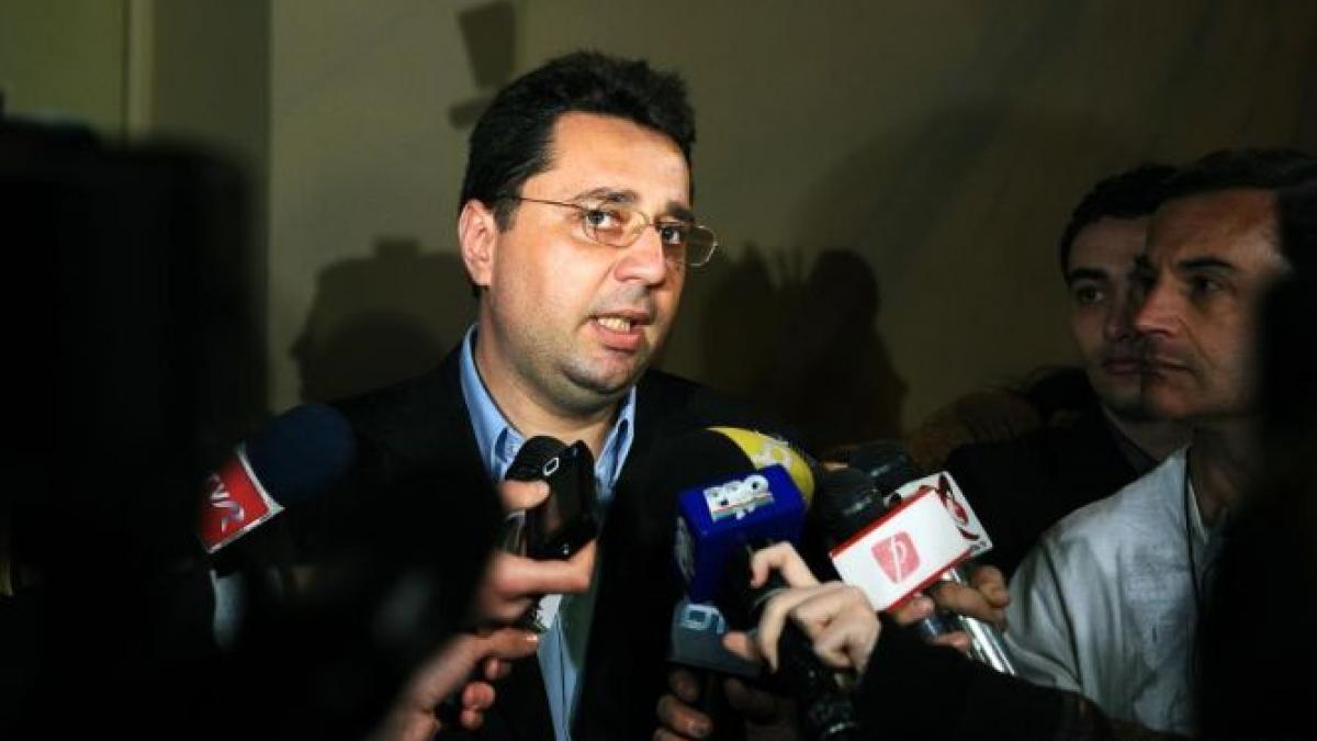 blocul construit de afaceri marius locic ar putea fi demolat blocul construit de afaceri marius locic ar putea fi demolat