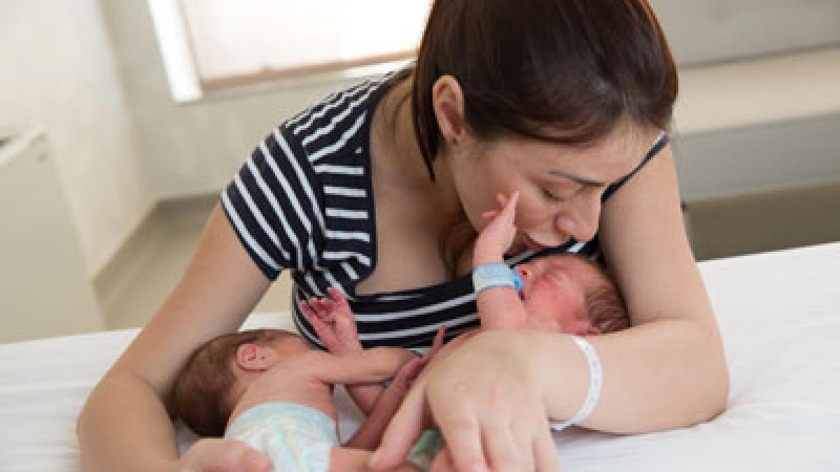 gemenii tratati in uterul mamei la regina maria s au nascut perfect sanatosi