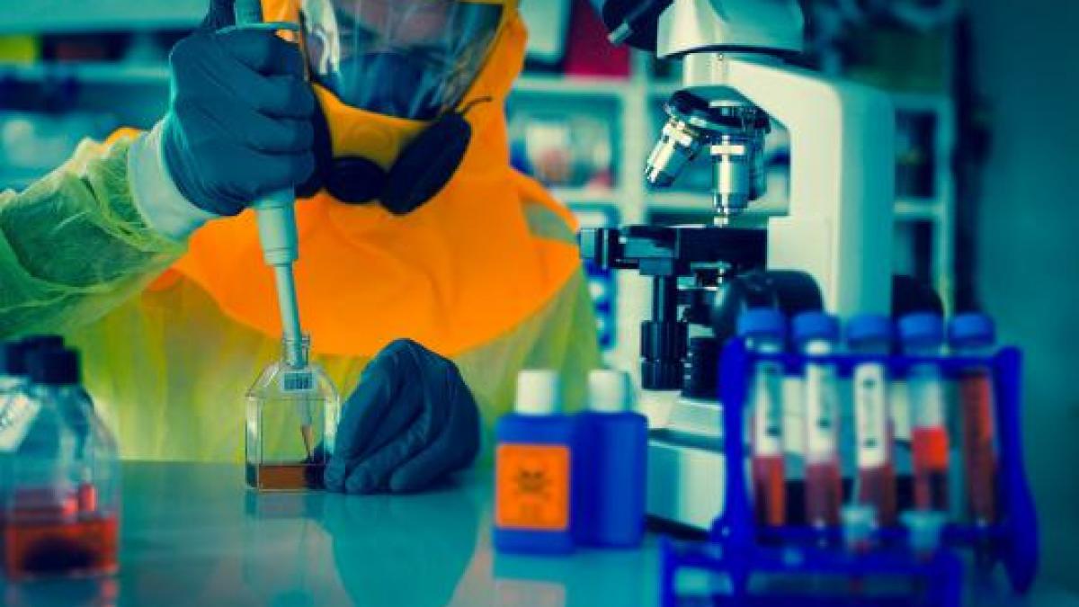 cel mai recent bilant al epidemiei de ebola 17 800 de persoane infectate cu virusul mortal