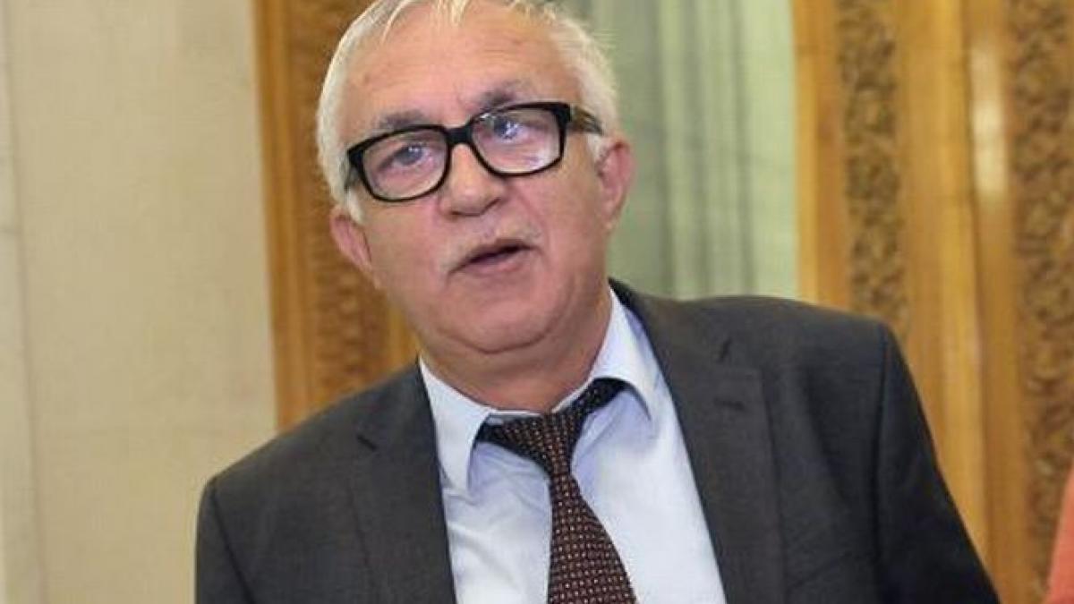 presedintele ccr alesii nu si vor mai pierde mandatul in cazul in care articolul privind