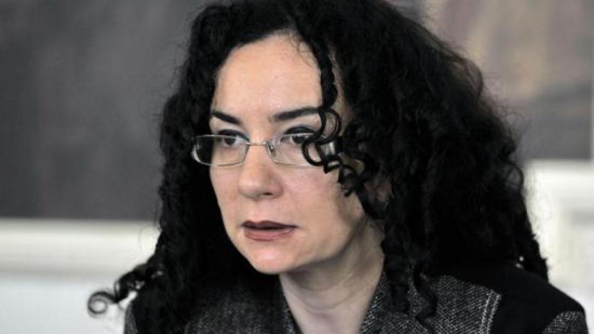 judecatorul dumbrava oana haineala ameninta judecatorii cu dosare