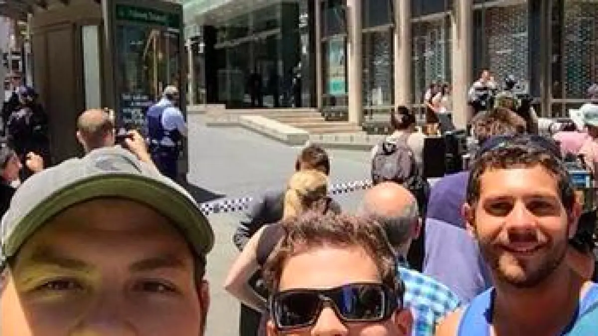 selfie din mijlocul crizei cu ostatici din sidney aveti nevoie de un control psihic