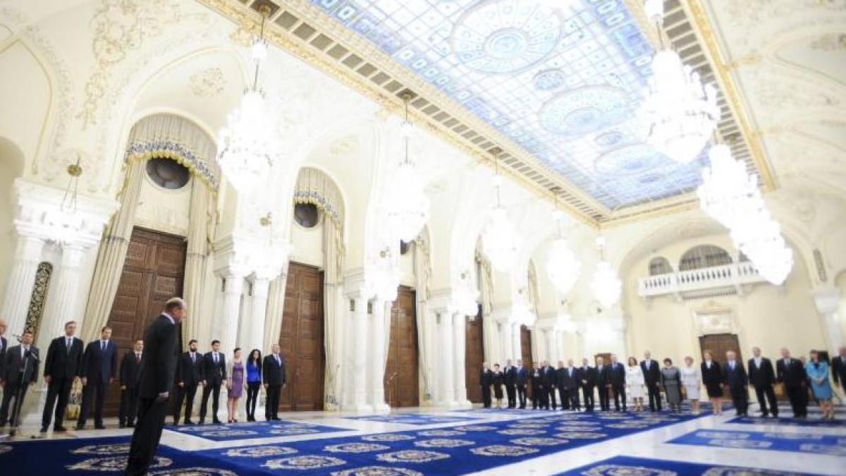 ceremonia de depunere a juramantului de catre noul cabinet va avea loc miercuri dimineata