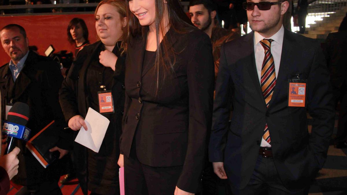 deziluzia optica corp la corp nu si scoate ochii