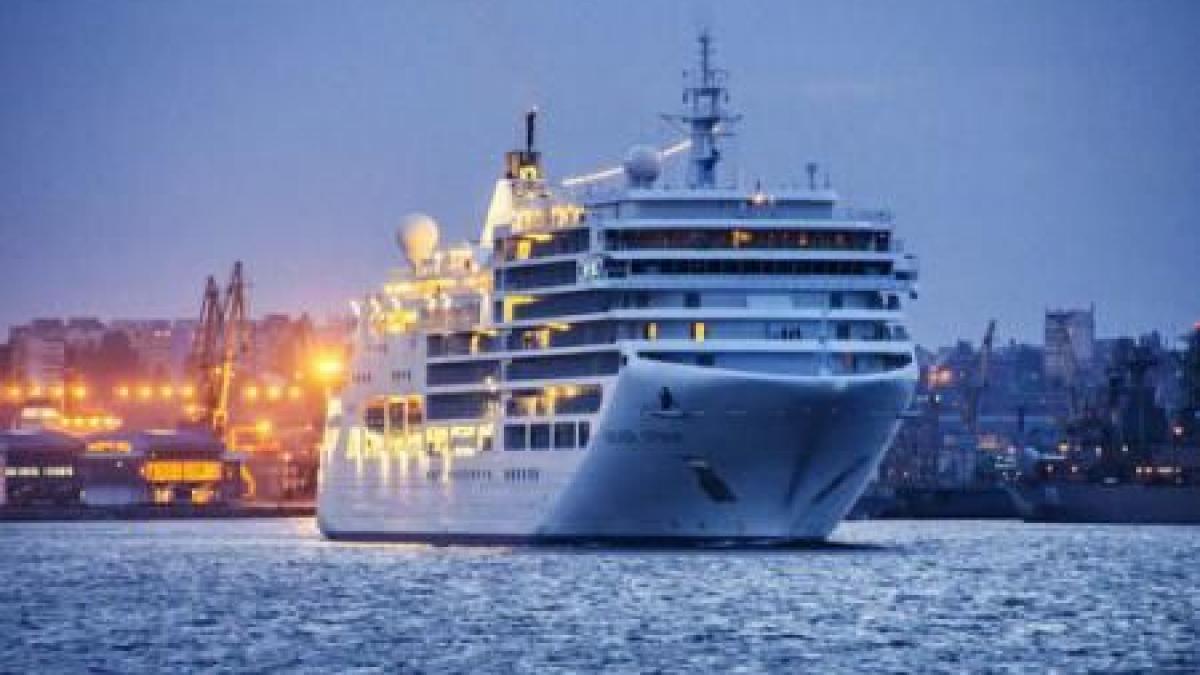 ue va interzice investitiile si croazierele in crimeea