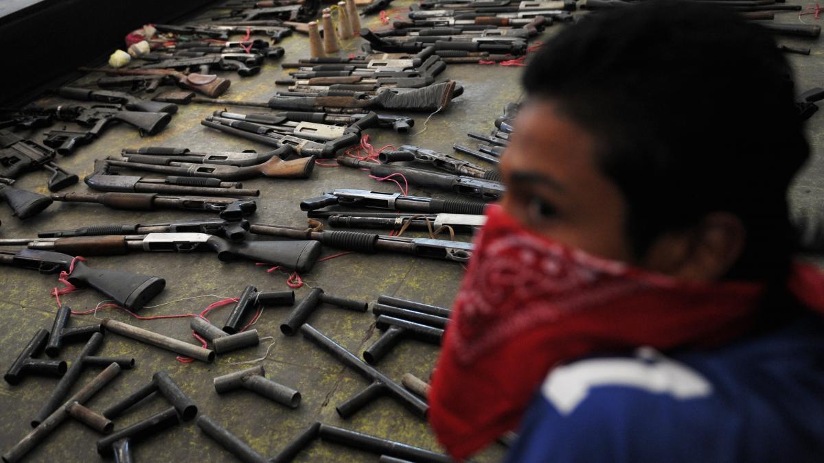 doi romani acuzati de terorism cum au fost prinsi de ofiterii americani sub acoperire ne puneau in