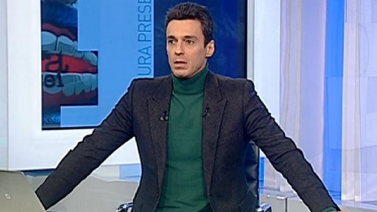 mircea badea privind filmuletul de la digi mi am pus cateva intrebari nu se vede nimic