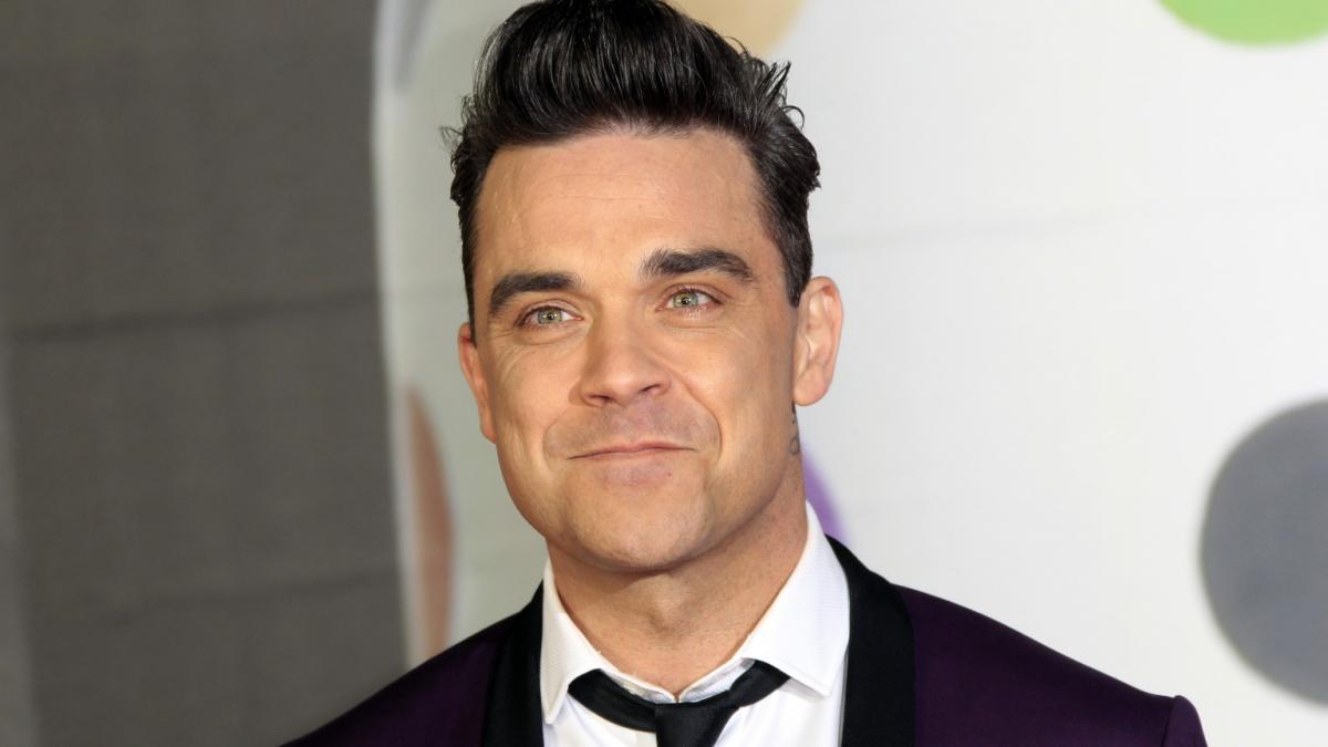cantaretul britanic robbie williams vine pentru prima oara in romania