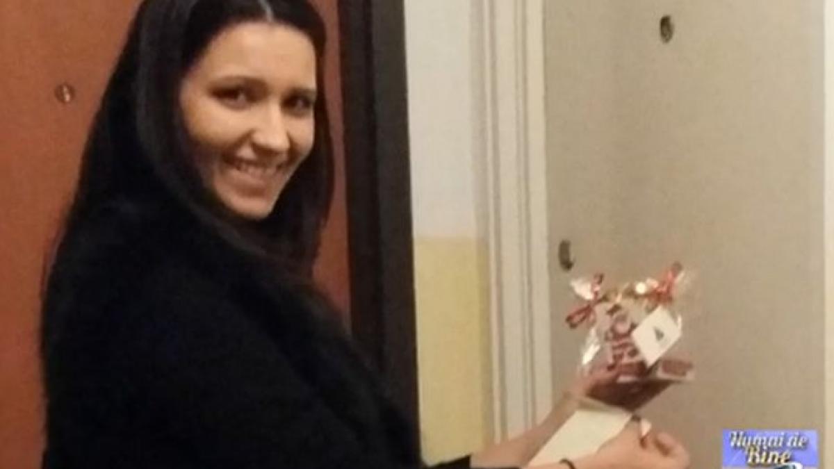 faptebune provocarea zilei de 19 decembrie lasa bomboane la usa unui vecin