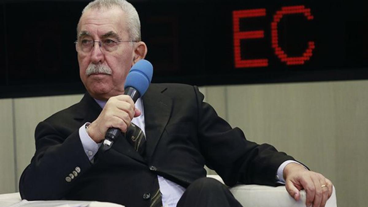 un fost parlamentar european a fost arestat si expulzat din estonia fiind considerat un agent de