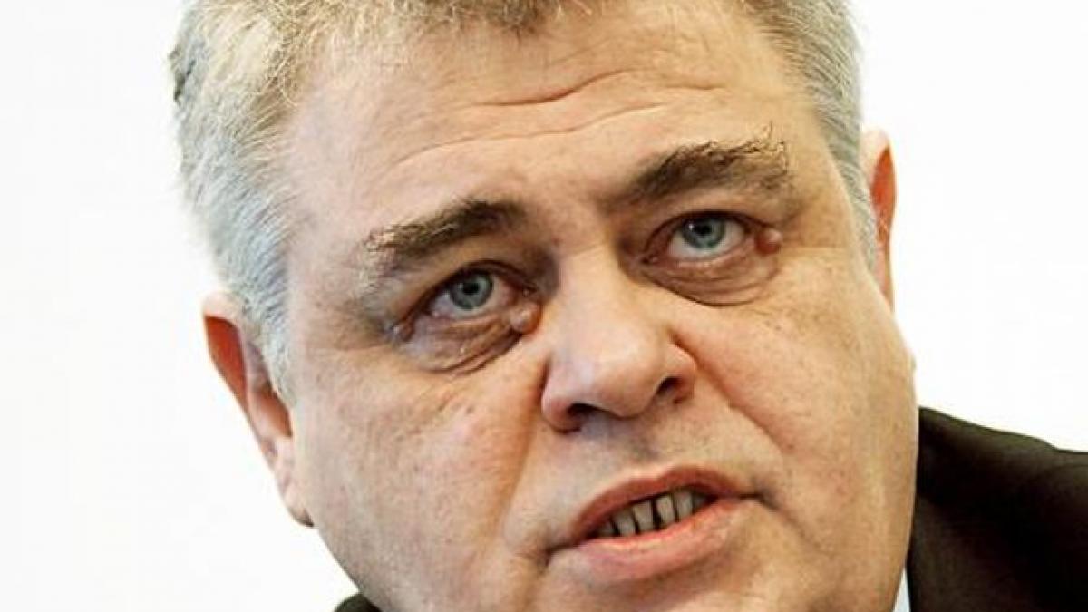 fostul director de la institutul cantacuzino radu iordachel urmarit penal