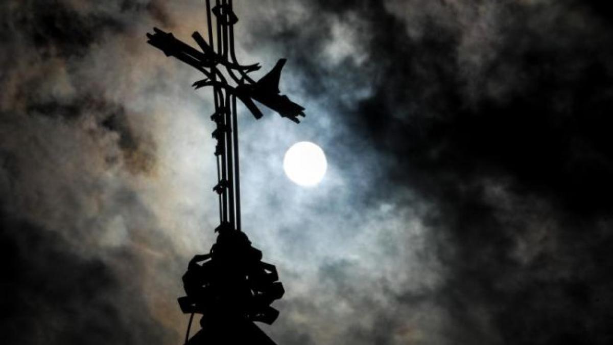 a scazut increderea in biserica in ce isi mai pun romanii speranta