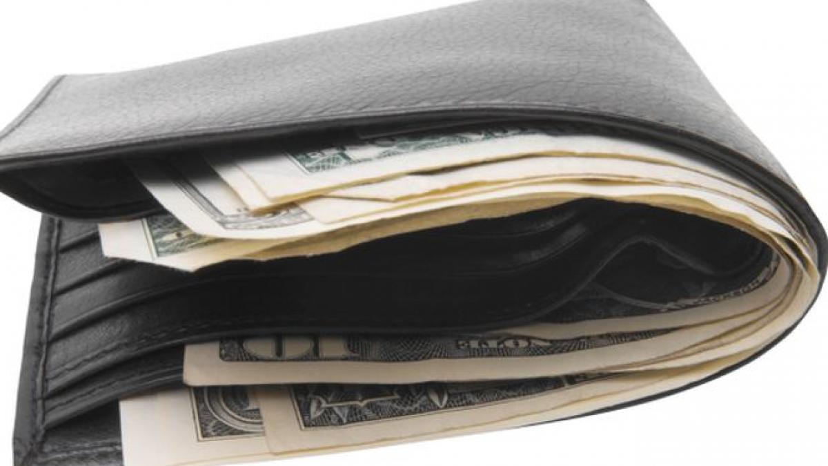 bugetarii mai bine platiti decat cei din privat in ce domenii sunt cele mai mari salarii