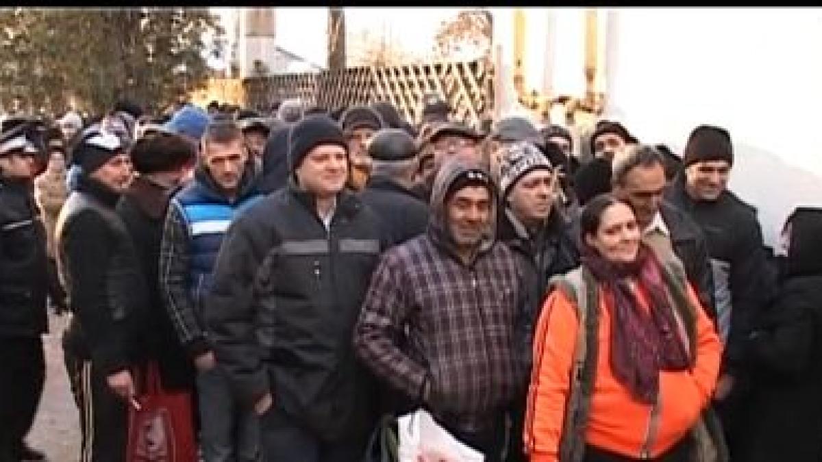 cozi la ajutoarele de la uniunea europeana