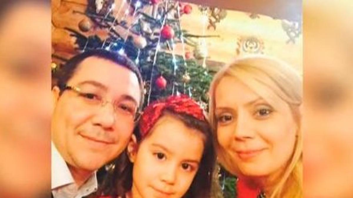 politicienii romani si mesajele lor pentru cetateni de sarbatori