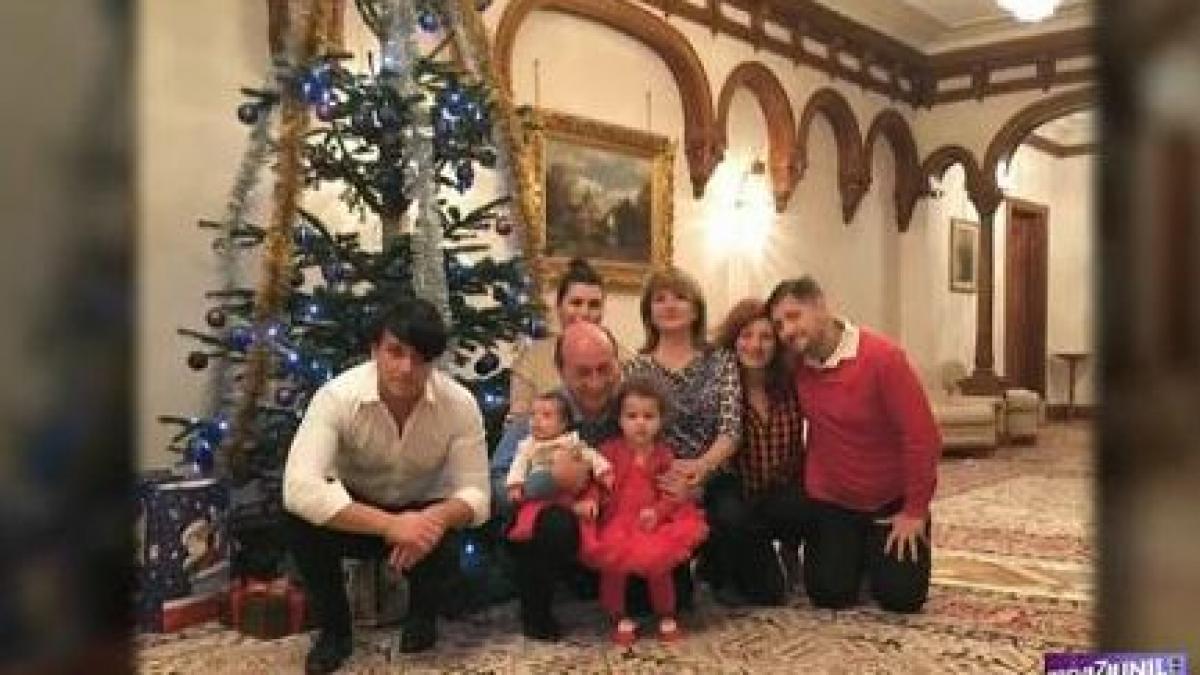 traian basescu petrece craciunul intr o vila sri