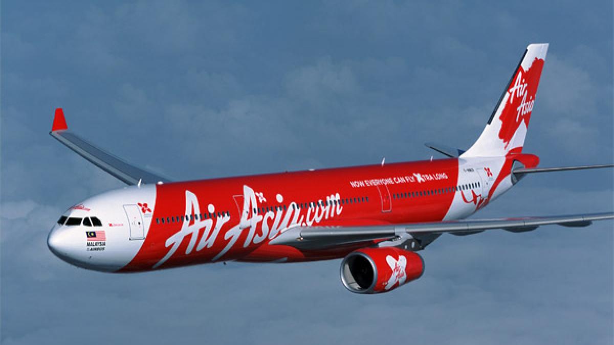 avionul companiei malaysiene low cost airasia s ar fi prabusit in largul insulei indoneziene