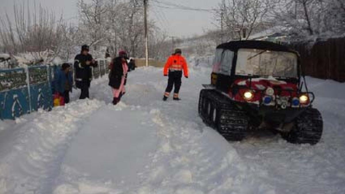 momente grele pentru o femeie insarcinata din iasi a fost salvata de o autospeciala pe senile din