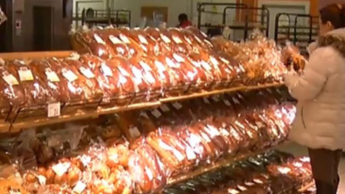 nota de plata pentru masa de sarbatori romanii au cheltuit anul acesta 56 8 milioane de lei pe