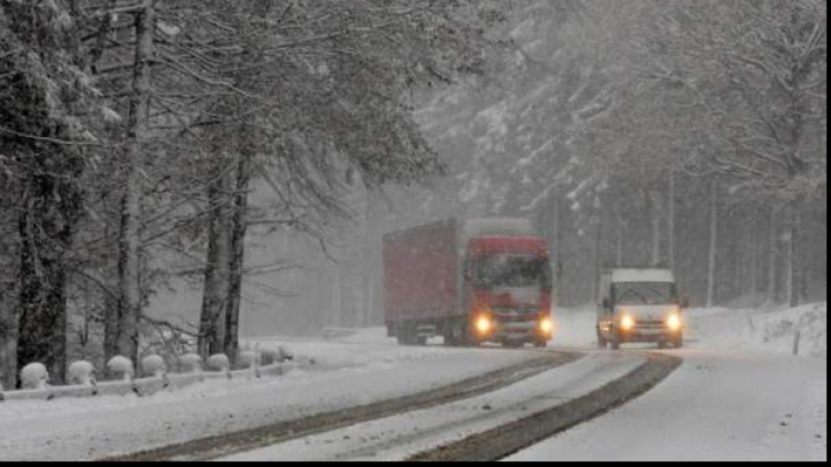 aglomeratie pe dn1 romanii se indreapta spre valea prahovei pentru weekend