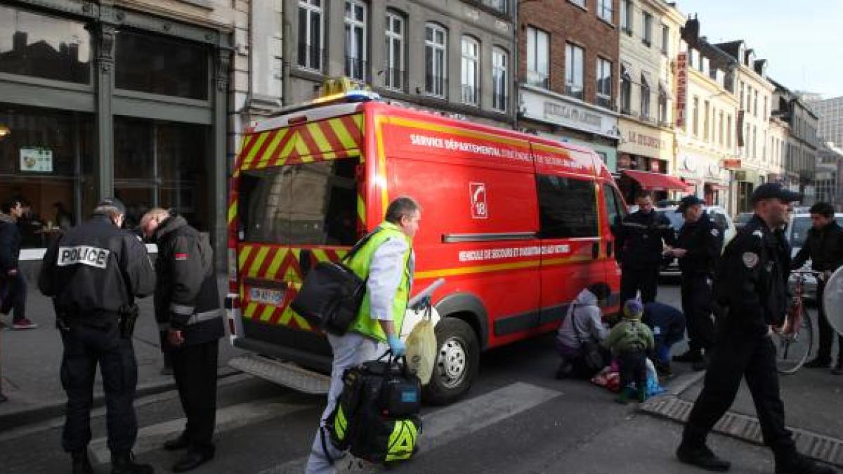 o fetita romanca in varsta de doua luni a murit in bratele mamei sale intr o gara din franta