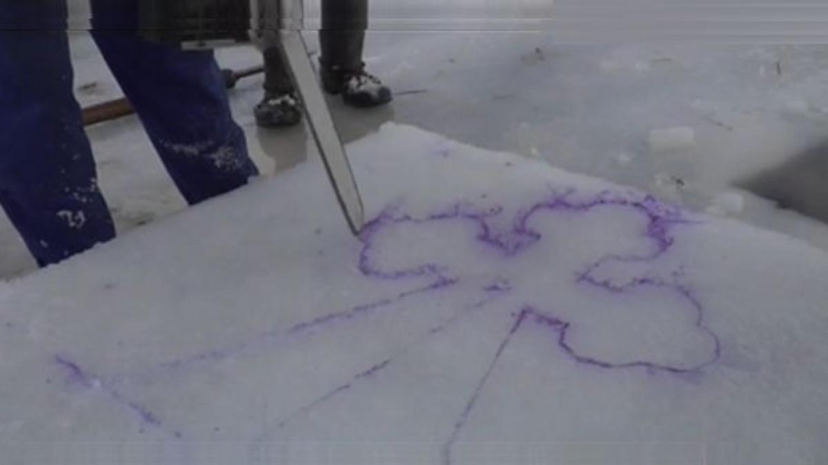 cruci de gheata pentru boboteaza traditia dateaza din secolul al xix lea