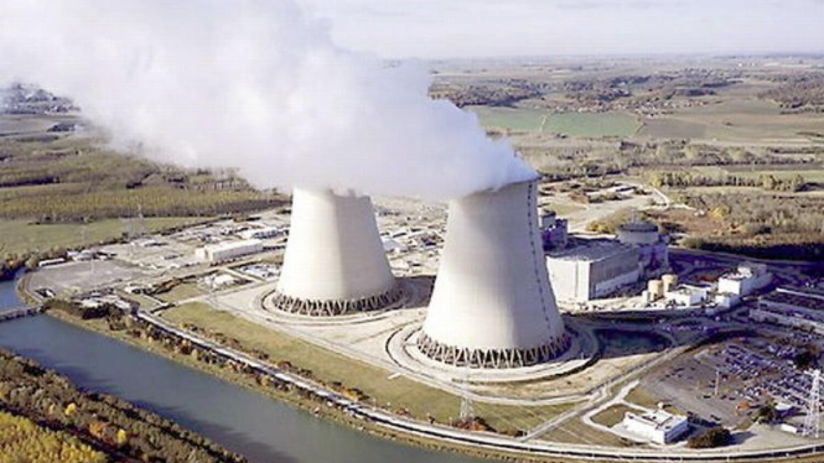 alerta in franta inca o centrala nucleara survolata de avioane fara pilot