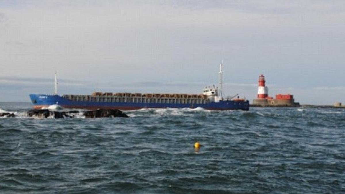 alerta in marea britanie dupa ce doua nave de mari dimensiuni au esuat nu se stie nimic despre