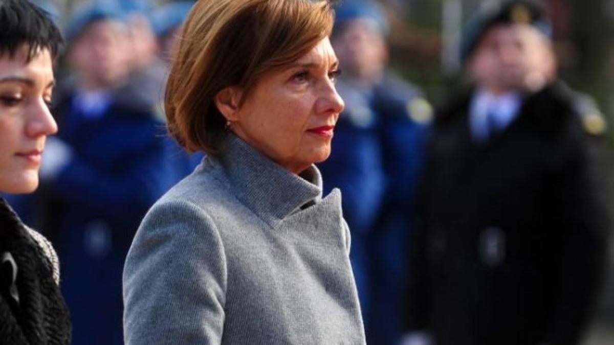 carmen iohannis va ramane profesoara la sibiu