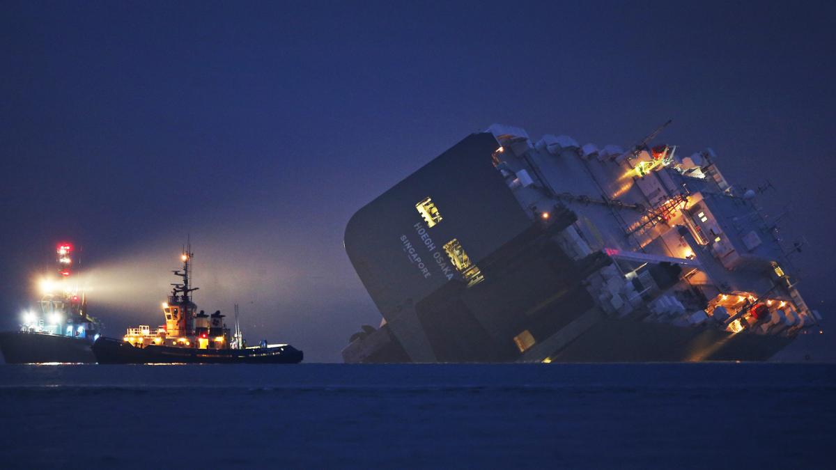 un cargobot s a scufundat in largul coastei scotiene toti marinarii de la bord sunt dati disparuti