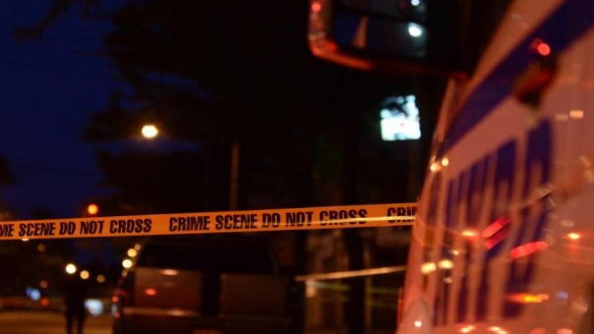 doi politisti din nyc au fost impuscati in bronx