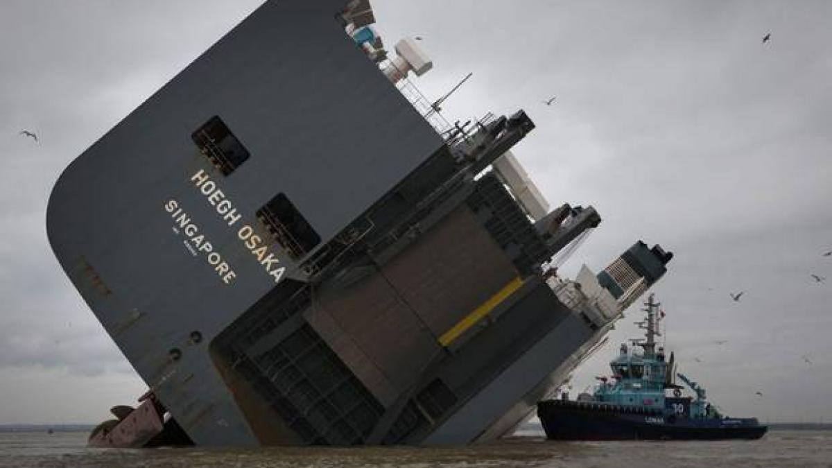 peste 1 300 de masini de lux vor ajunge la fiare vechi paguba se ridica la 35 de milioane de lire