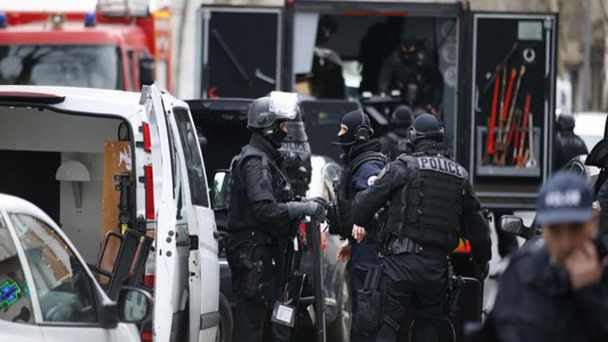 crizele teroriste din franta au luat sfarsit toti cei trei atacatori au fost ucisi