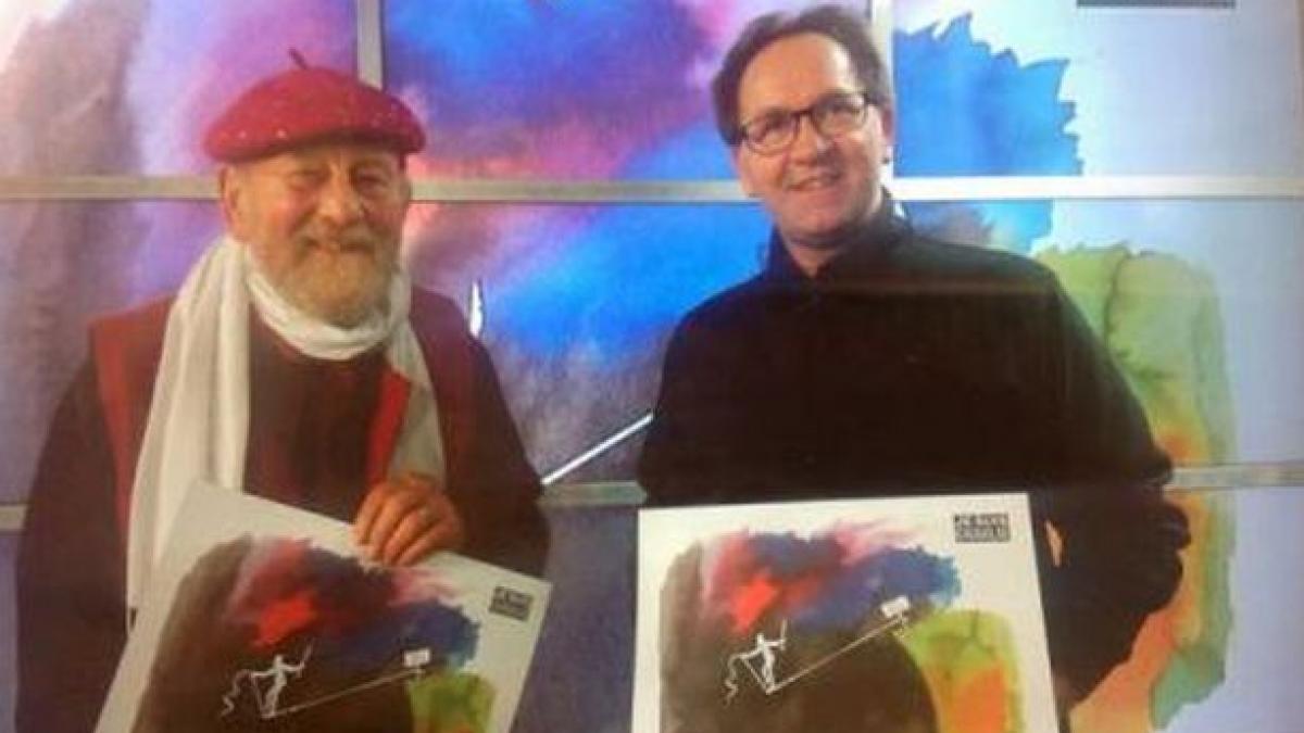 gest de solidaritate cu charlie hebdo din partea autorului danez al caricaturilor cu profetul