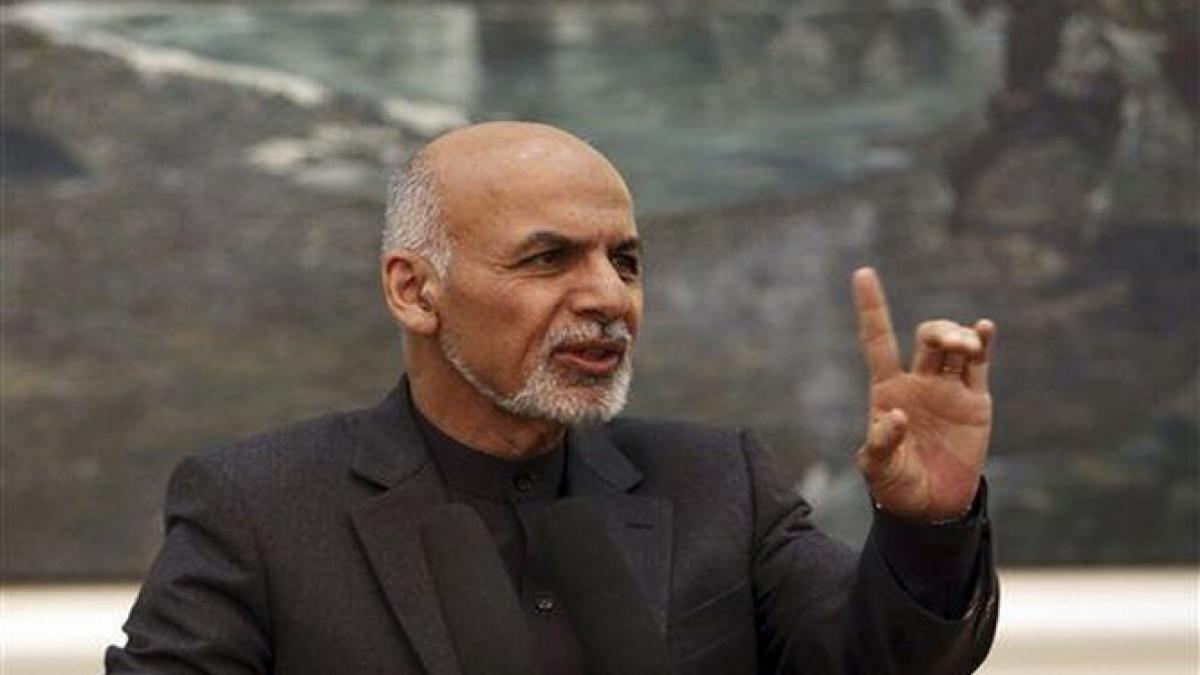 dupa 3 luni de instabilitate politica presedintele afganistanului a numit un guvern format din 25