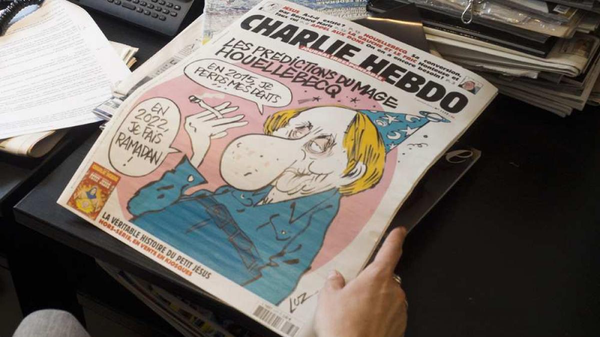 asa va arata coperta revistei charlie hebdo de maine va fi imprimata in trei milioane de exemplare