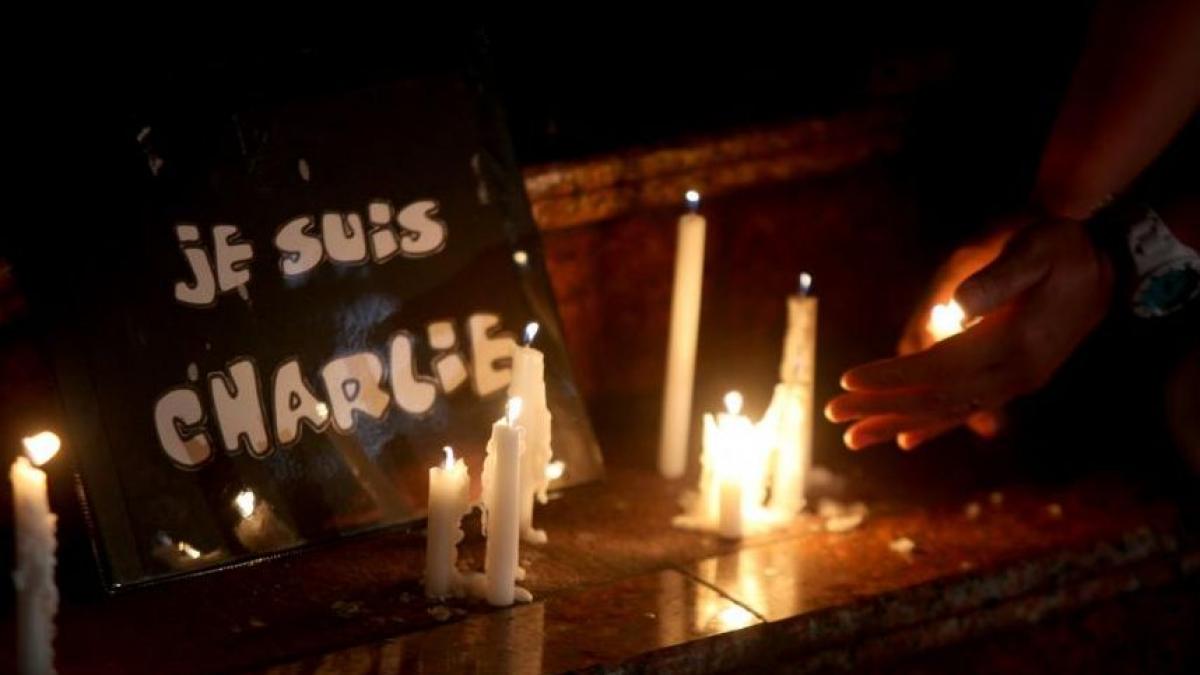 organizatiile musulmane din franta fac apel la calm inainte de aparitia noului numar al revistei
