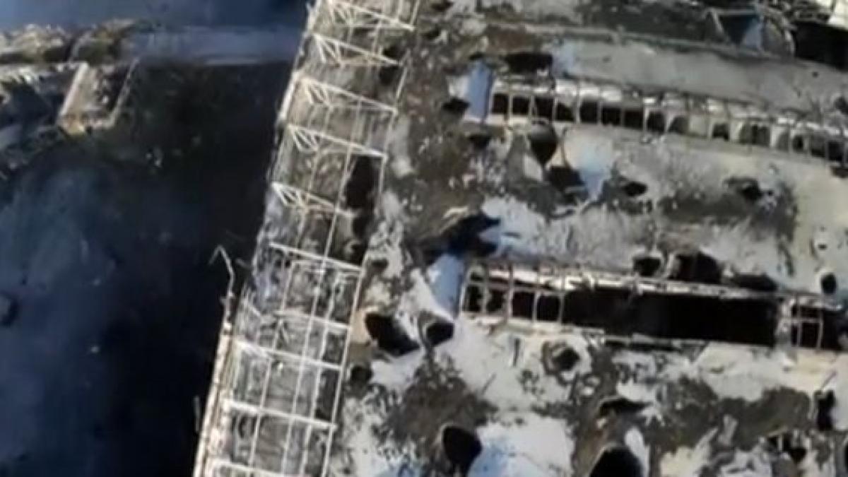 aeroportul din donetk este distrus de lupte vezi imagini filmate cu o drona