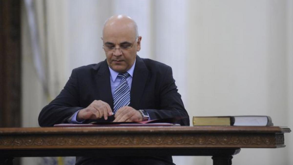 arafat reanalizam timpii de reactie din tara ca sa vedem daca trebuie sa modificam legislatia