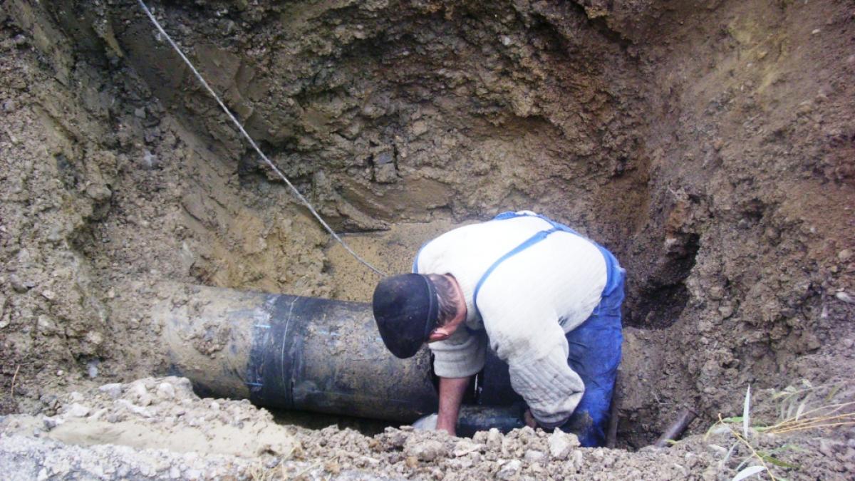 locuitorii din bacau de doua zile fara apa